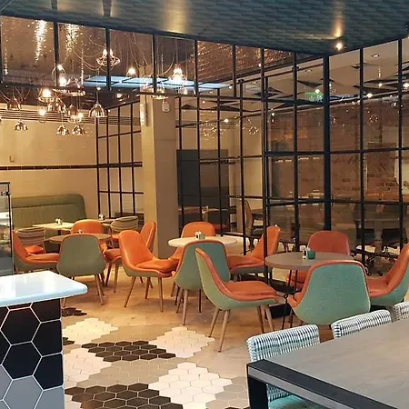 Hotel The Address At 1 4*