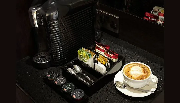 Hotel The Address At 1