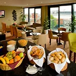 Hotel The Address At 1 4*